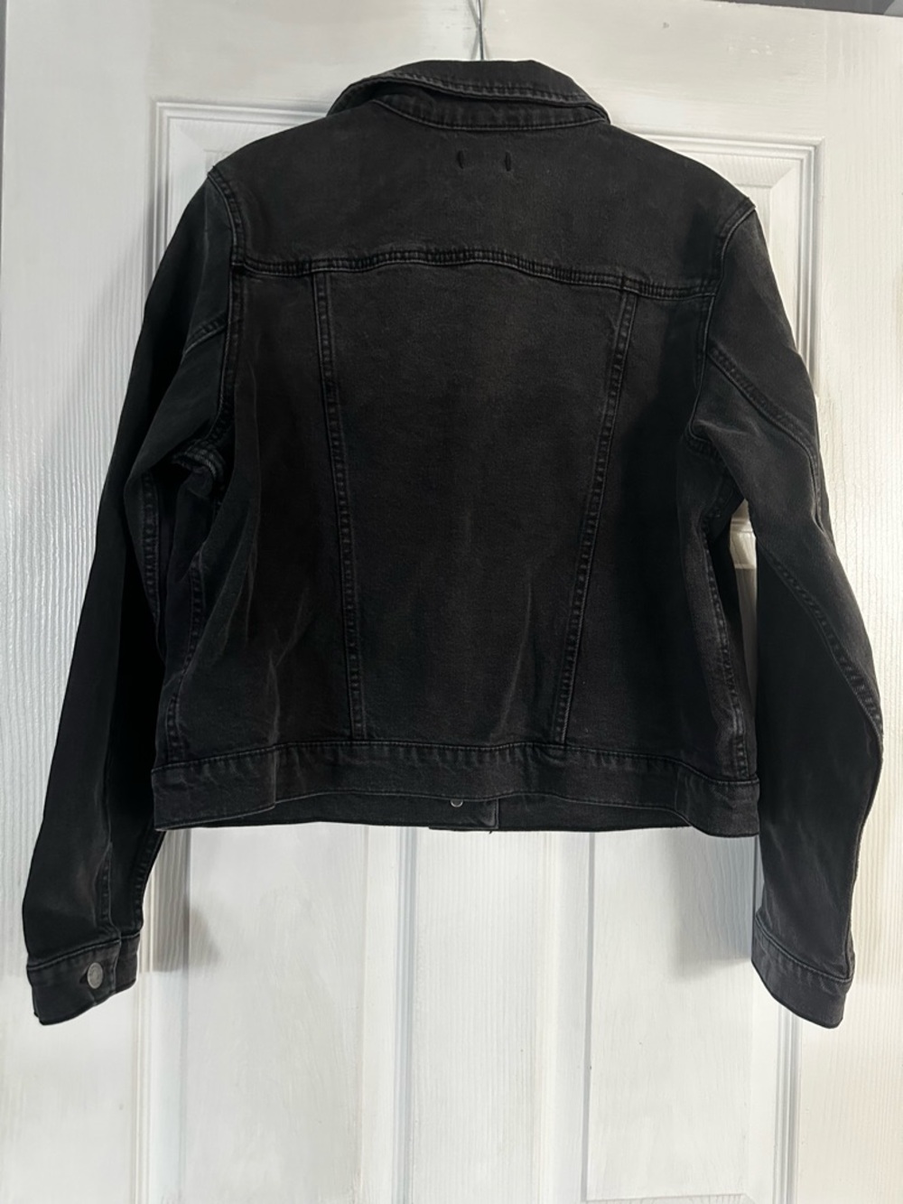 Express Black Denim Trucker Jacket Large - Picture 3 of 3